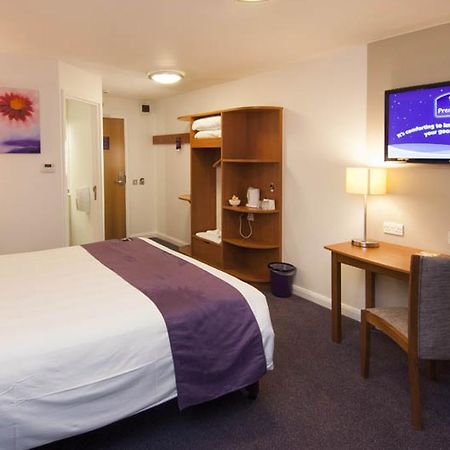 Premier Inn Dundee West Kültér fotó