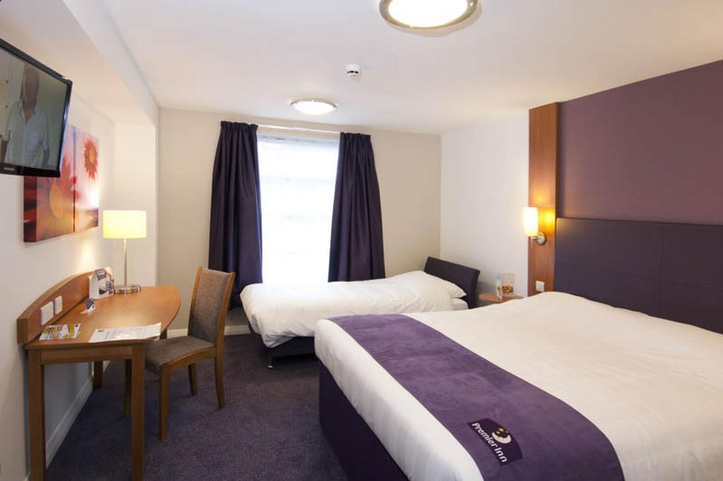 Premier Inn Dundee West Szoba fotó