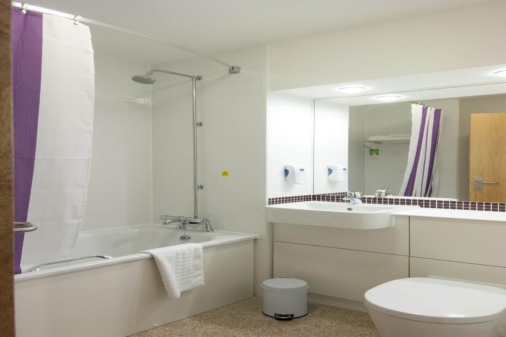 Premier Inn Dundee West Kültér fotó