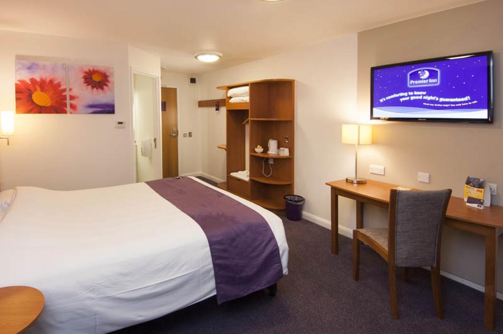 Premier Inn Dundee West Kültér fotó