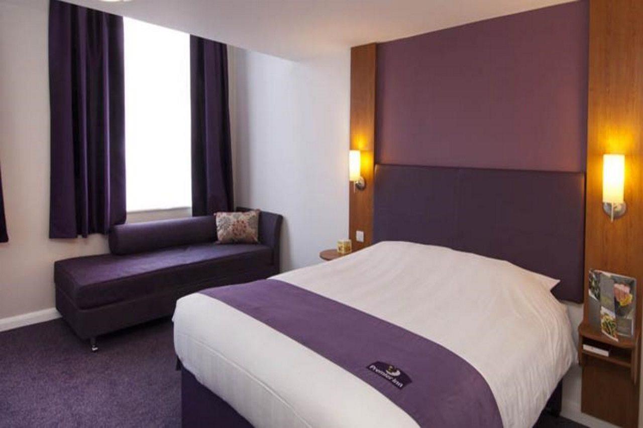 Premier Inn Dundee West Kültér fotó